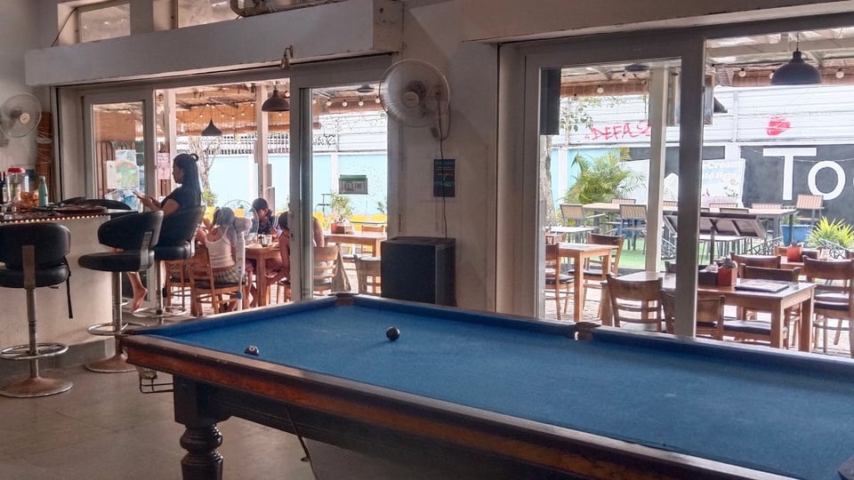 Long Set Sports Bar — Long Set Beach, Koh Rong