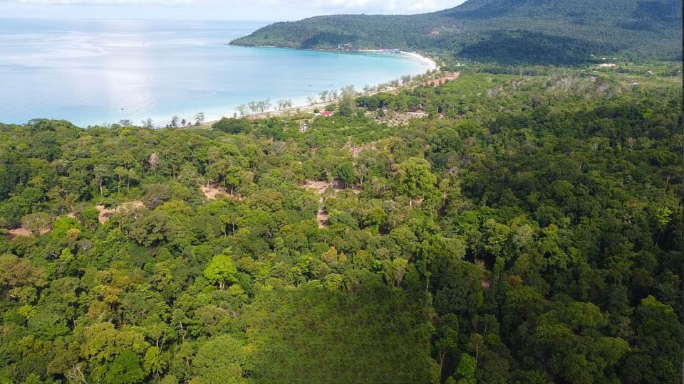 Sok San Second-Line Parcel — Sok San Beach, Koh Rong